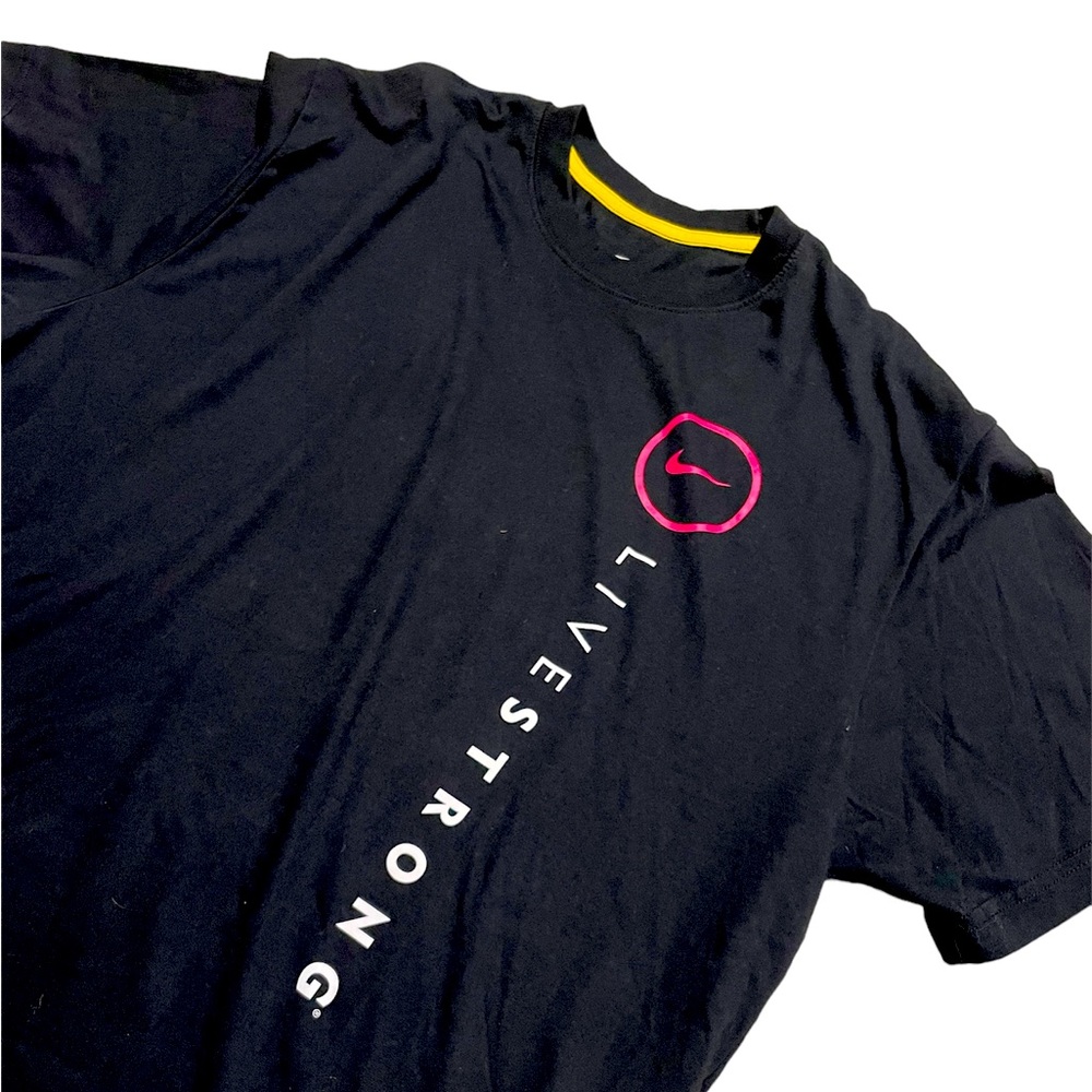 Livestrong Nike Official T-Shirt Men’s Size 2XL